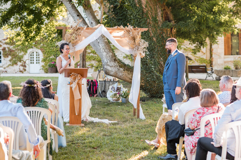 mariage-ceremonie-laique-abbaye-royale-notre-dame-cercanceaux-911
