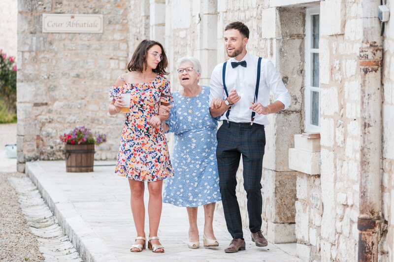 mariage-cocktail-abbaye-royale-notre-dame-cercanceaux-910
