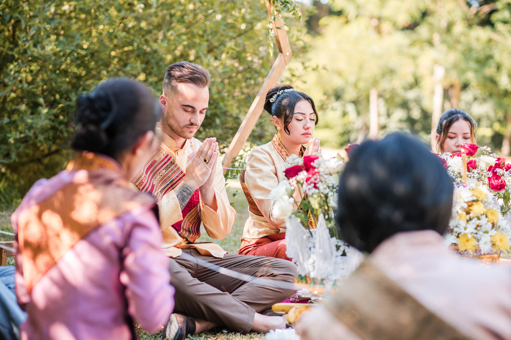 mariage-ceremonie-bouddhiste-domaine-gillardiere-4 Cérémonie bouddhiste de mariage au domaine de la Gillardière