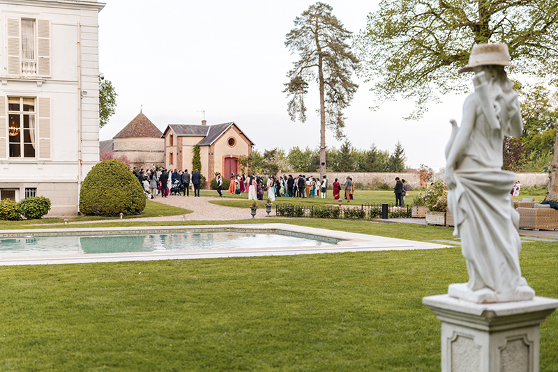 mariage-cocktail-chateau-barthelemy-3 Photographie du cocktail au château Barthélemy pendant le mariage