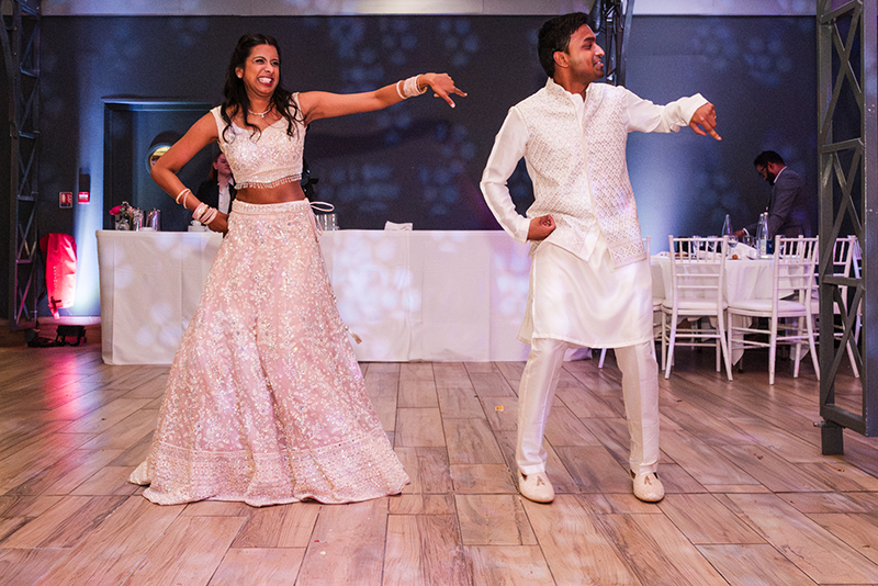 mariage-soiree-chateau-barthelemy-3 Danse château Barthélemy pendant le mariage
