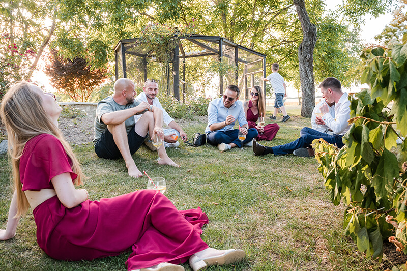 Cocktail de mariage au domaine des Médard