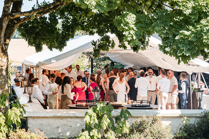 Cocktail de mariage au domaine des Médard