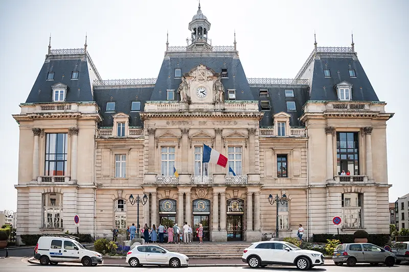 Mariage à la mairie de Saint-Maur-des-fossés