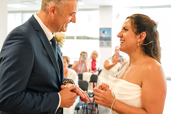 Photos de mariage à la mairie de Saint-Fargeau-Ponthierry